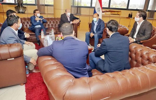 Obras del MOPC podrían parar, advierten gremios - Nacionales - ABC Color