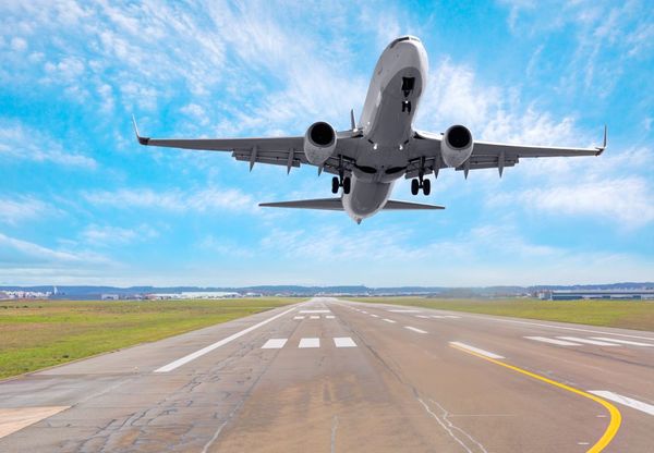 Aerolíneas se reactivan al 30%, con temor a rebrotes de COVID-19 y disconformes con exigencias para pasajeros - MarketData