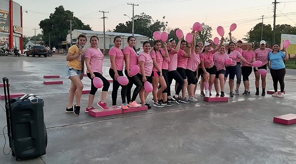 Piden a mujeres de Horqueta involucrarse en la lucha contra el cáncer de mama - La Mira Digital