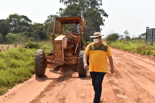 MOPC justifica millonarios montos para la reparación de tractores