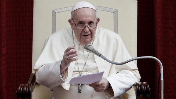 El papa Francisco respalda la unión civil entre personas del mismo sexo - El Trueno