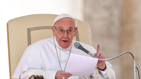 Papa Francisco: “Las personas homosexuales tienen derecho a estar en una familia. Son hijos de Dios»