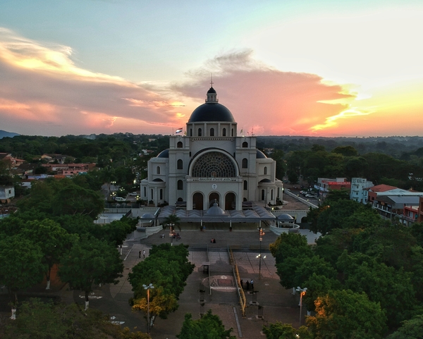 Municipalidad de Caacupé presentó protocolo de asistencia a Basílica ante Ministerio de Salud