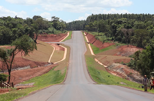 Deuda del Estado con empresas constructoras orilla los USD 140 millones - Megacadena — Últimas Noticias de Paraguay