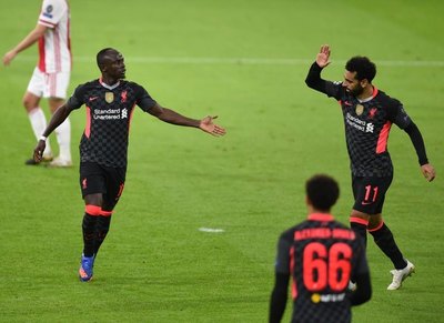 En Holanda, Liverpool empieza con el pie derecho