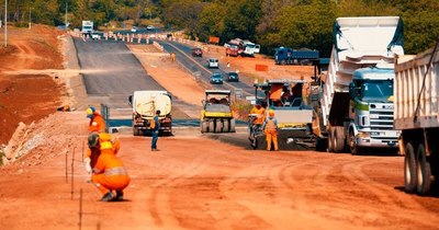 La Nación / Estiman que en dos meses culminarán tramo 3 de la Ruta PY02