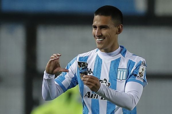 Racing gana con goles paraguayos - Fútbol - ABC Color