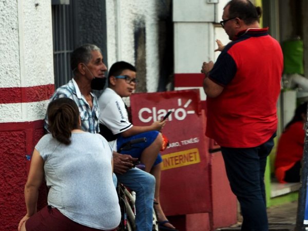 Inseguro modo de vivir: En muchos comercios no se cumple protocolo