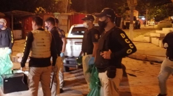 Agentes del Crimen Organizado decomisan G. 400 millones y un laboratorio de drogas en Tacumbú