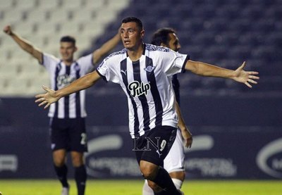 Libertad busca firmar presencia en octavos de la Copa
