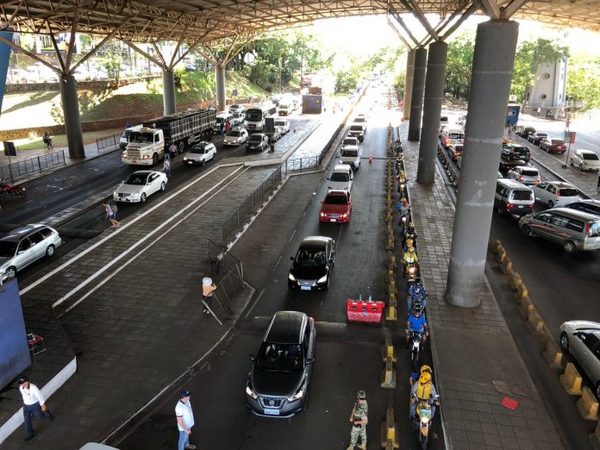 Flujo de ventas en comercios de Ciudad del Este mejorará cuando la apertura de fronteras sea de 24 horas, refieren » Ñanduti