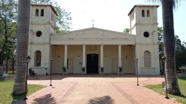 Queman imagen de la Virgen del Rosario y sagrario en iglesia de San José de los Arroyos