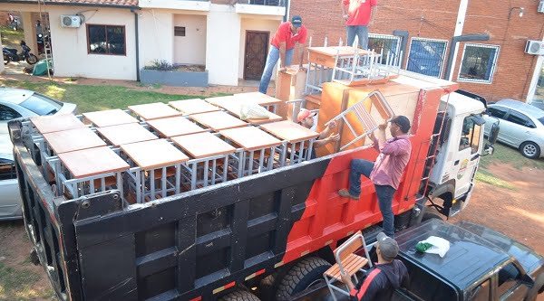 Repatriación: Dos nuevas construcciones en escuelas serán amobladas totalmente - Noticiero Paraguay