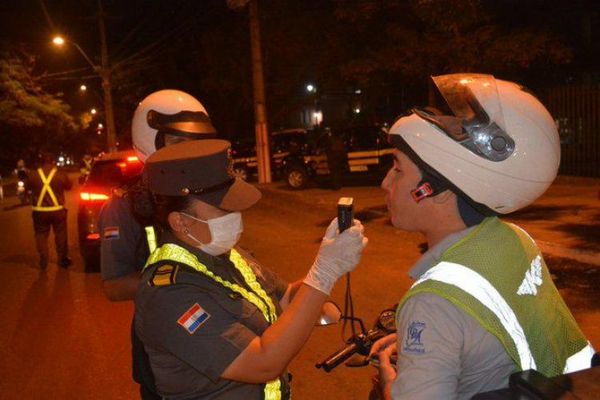 Presentan proyecto de ley para solucionar laguna jurídica en torno a conductores ebrios