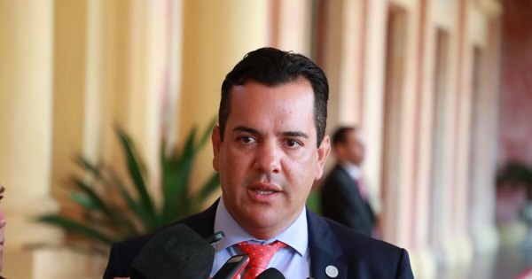 La Nación / Senado insistirá en expulsar a Friedmann en sesión extraordinaria
