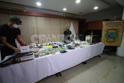 Crónica / En una requisa “sorpresa” encontraron hasta un laboratorio clande