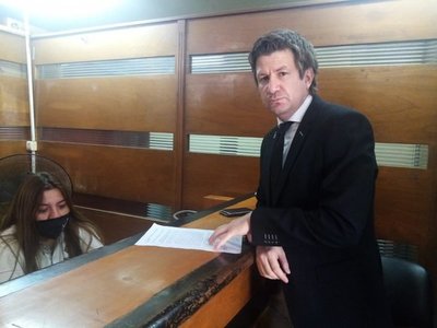 Reiteran pedido de imputación contra ex abogado de Nicolás Leoz