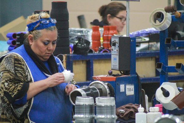 Maquila mexicana prevé inversión de 3.700 millones dólares y 100.000 empleos - MarketData