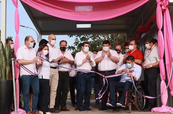 Gobierno inauguró pabellones de Contingencia en Misiones | Lambaré Informativo