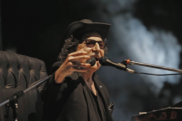 Charly García cumple 69 años: un viaje, década por década, por sus grandes canciones » Ñanduti