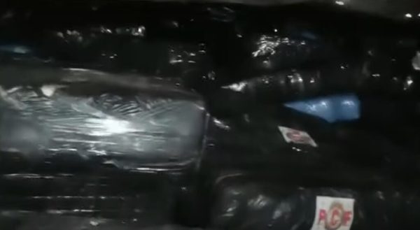 Pirapó: detienen camión con gran cargamento de marihuana | OnLivePy