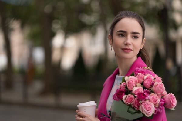 Franceses contra la serie de Netflix "Emily en París"