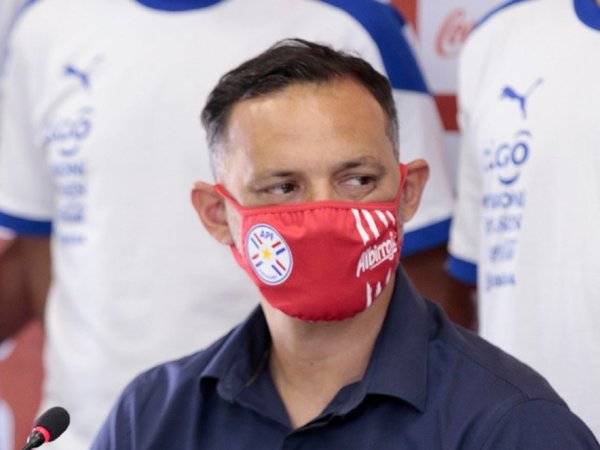Bobadilla y Barreto, presentados al frente de las Selecciones Juveniles