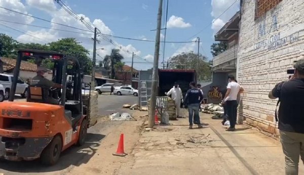 CADÁVERES ENCONTRADOS EN UN CONTENEDOR EN ASUNCIÓN AUMENTAN A 5