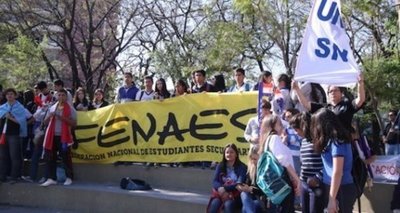 Secundarios sobre vuelta a clases: “En definitiva lo que anunciaron no es lo que queríamos" - ADN Paraguayo