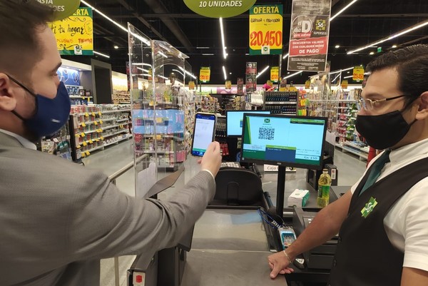 Superseis es el primer supermercado en ofrecer pagos a través del QR digital