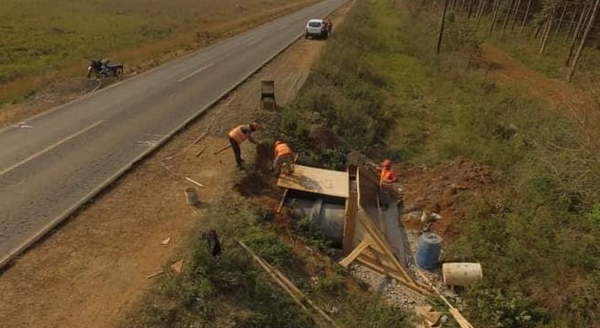 Caazapá: Realizan mantenimiento de la ruta Ñumi – San Juan Nepomuceno - Noticiero Paraguay