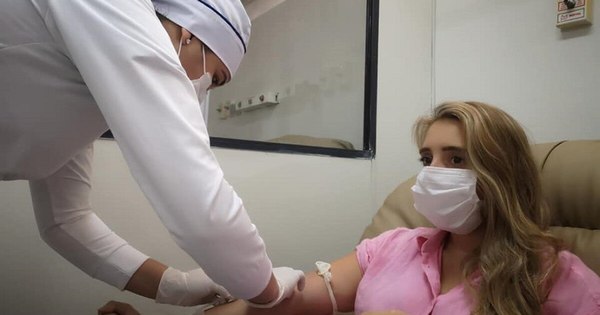 La Nación / Donan sangre para mujeres que luchan contra el cáncer de mama
