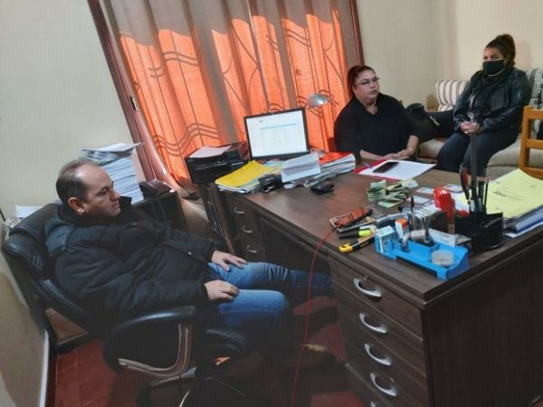 Audios incriminarían a abogado imputado por extorsión y gremios piden auditoría