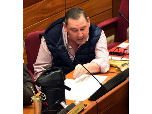 Riera no descarta que Zacarías Irún y Friedmann puedan ser salvados