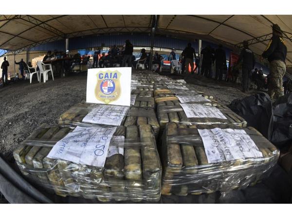 Dectectan otros 562 paquetes de cocaína en puerto de Villeta
