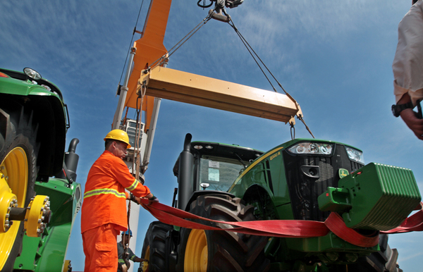 Sector agrícola y de construcciones compensan recesión