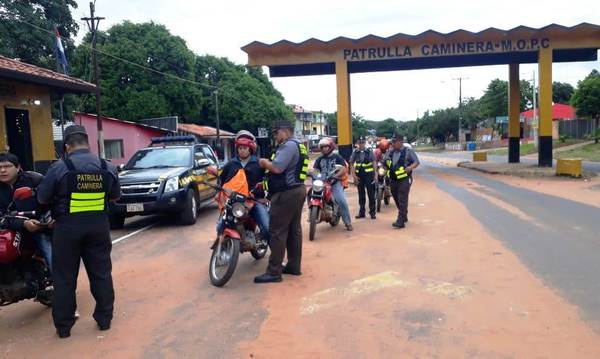 Subasta: Caminera notifica a propietarios de motocicletas •
