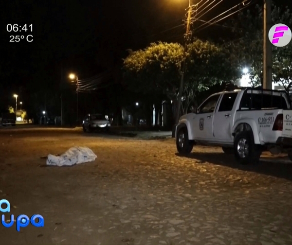 Lanzan cadáver en plena calle de Mariano Roque Alonso