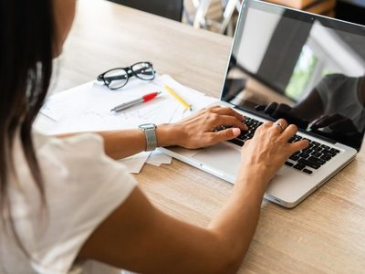 Ofrecen más de 3.800 cursos con certificados