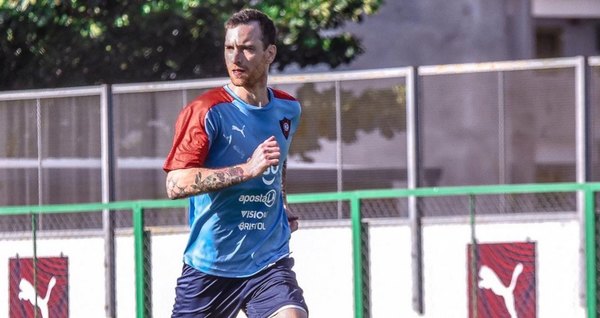 Amorebieta se retira y tiene nuevo cargo en Cerro