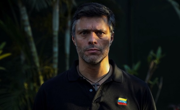 Leopoldo López logró salir de Venezuela