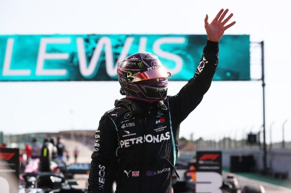 Otra pole para Lewis Hamilton