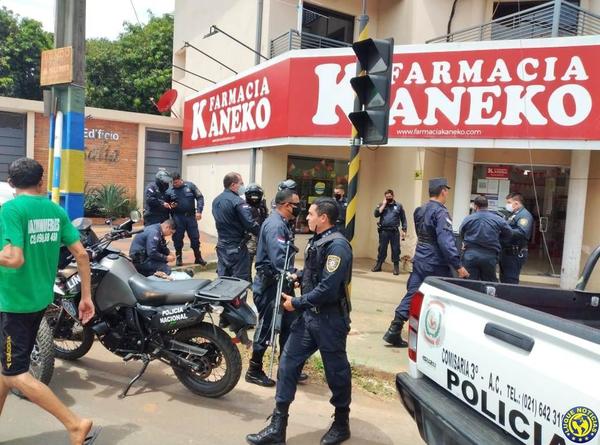 Asaltan una farmacia en Luque •