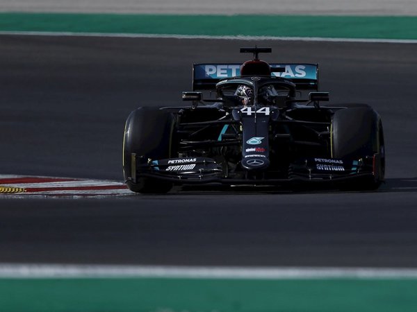 Hamilton, camino del récord