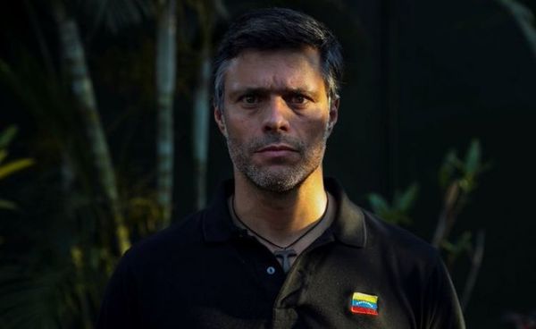 Leopoldo López logró salir de Venezuela