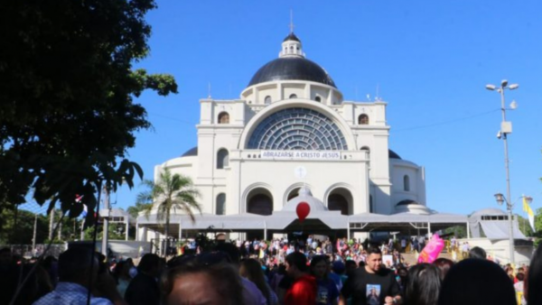 Golpe pandémico a las arcas religiosas obliga a medidas desesperadas