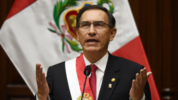 Congreso de Perú establece juicio político y votación de pensión para el 31 de octubre