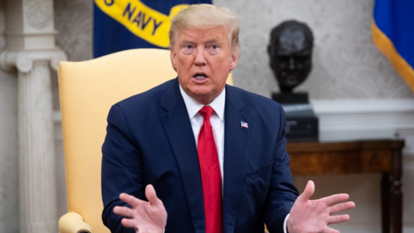 Trump intensifica las manifestaciones, desafiando las pautas de salud sobre el virus