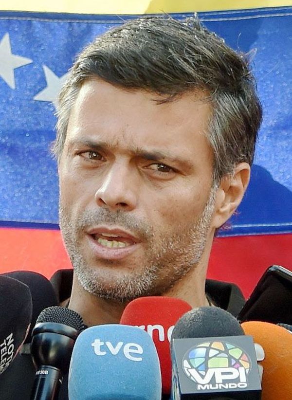 Leopoldo logra escapar del chavismo en Venezuela - Mundo - ABC Color