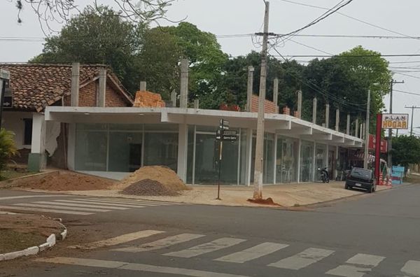 Ordenan paralizar obras que afectan a Casa de los Indios - Nacionales - ABC Color